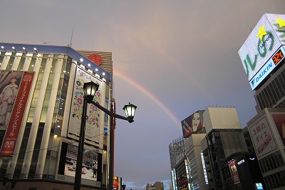 銀座の虹.jpg