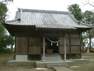 村角の高屋神社.jpg